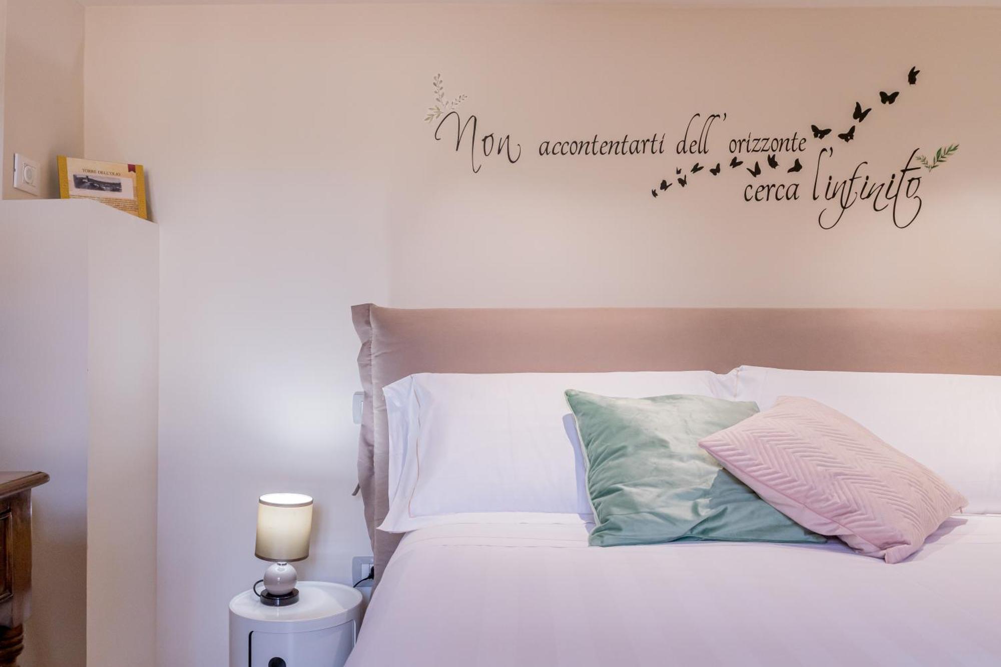 La Torre Rooms Spolète Extérieur photo