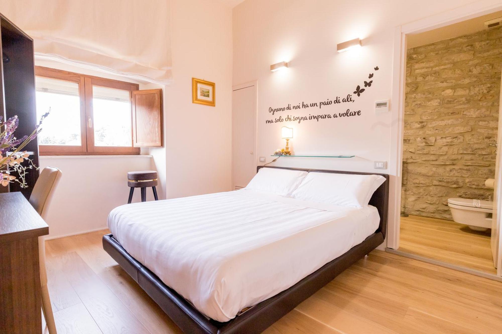 La Torre Rooms Spolète Extérieur photo