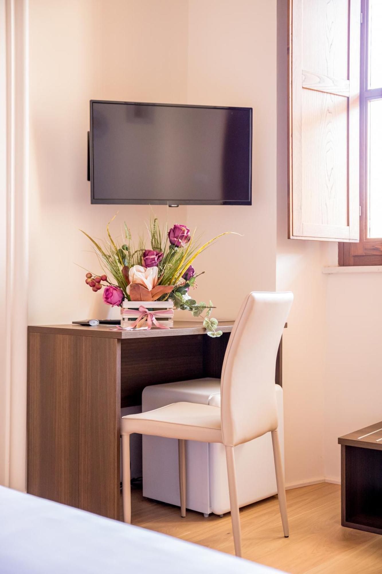 La Torre Rooms Spolète Extérieur photo